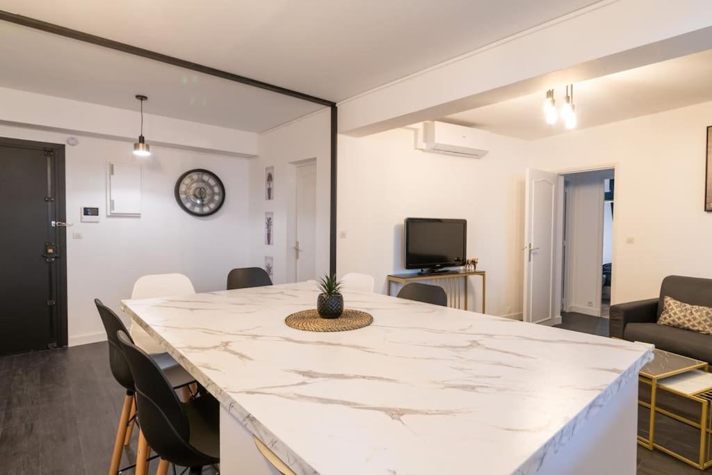 Superbe Appartement Centre Historique Avignon Luaran gambar