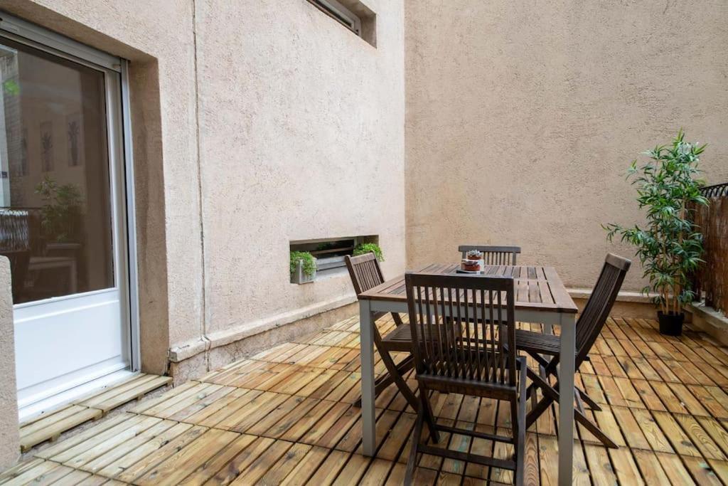 Superbe Appartement Centre Historique Avignon Luaran gambar
